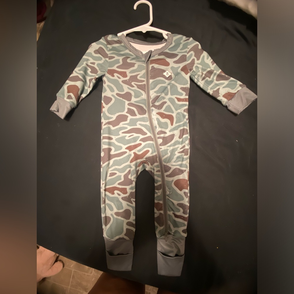 Burlebo Onesie